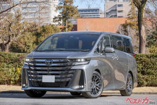 トヨタ ヴェルファイア