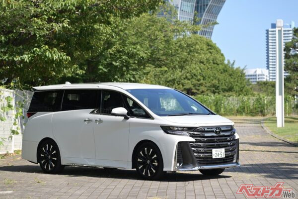 トヨタ ヴェルファイア