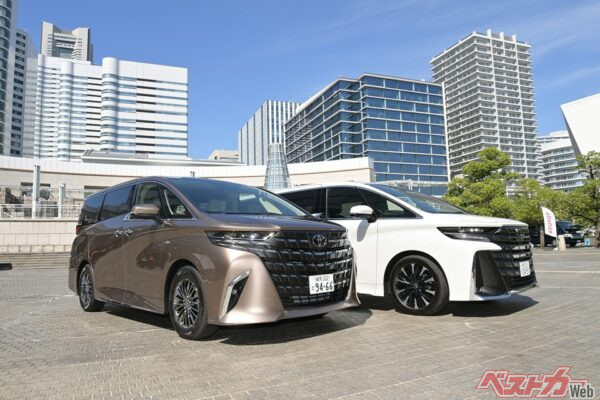 姉妹車のヴェルファイアも同様。大きい分、気をつかわなければならないポイントが多い