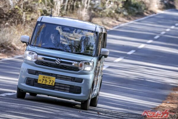 燃費の良さでもスペーシアはN-BOXに負けていない