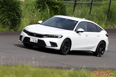 端正な見た目になったことで今までの大衆車というイメージが変わった。