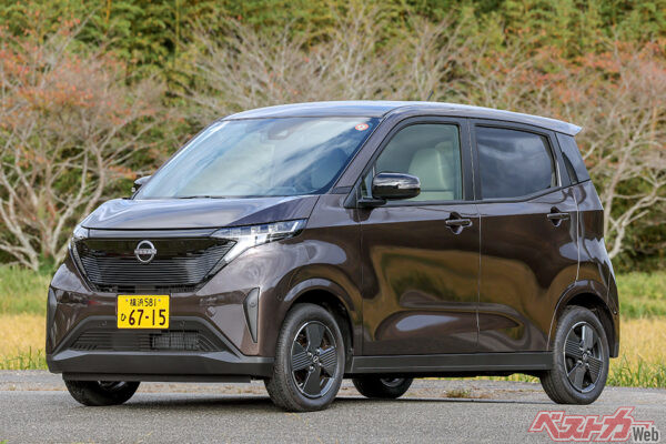 日産 サクラ（2022年5月デビュー）。全長3395×全幅1475×全高1655mm