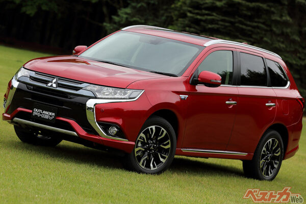 PHEVの元祖が今お買い得!? 大幅改良後モデルが200万円台前半！ 三菱「アウトランダーPHEV」の狙い目とは