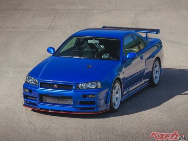 もう一台のNISMOチューンであるGT-R V-Spec II NISMO S-Tune。こちらも1億前後と予想されたが、結果的には約7630万円で落札された。
