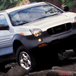 今なら大ヒットしていたかも!? 衝撃デザインで登場した異端児SUV！ いすゞ「ビークロス」の先進性を振り返る