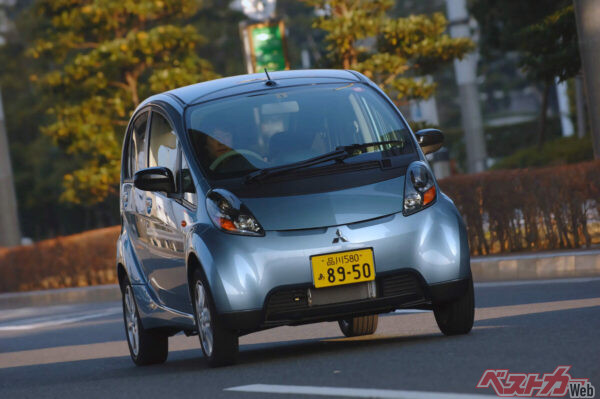 三菱iは技術者が本気で挑戦した理想の軽自動車!! 後世に語り継ぎたい天才的なパッケージの衝撃