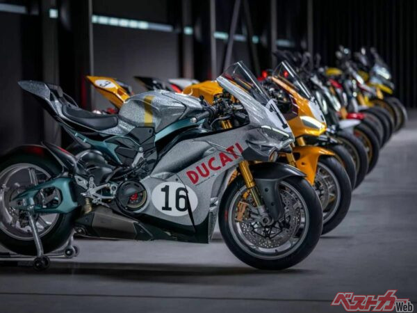 ドゥカティ100周年記念「Collezione 100」現行モデルが往年の名カラーを纏って登場！ 各100台限定発売
