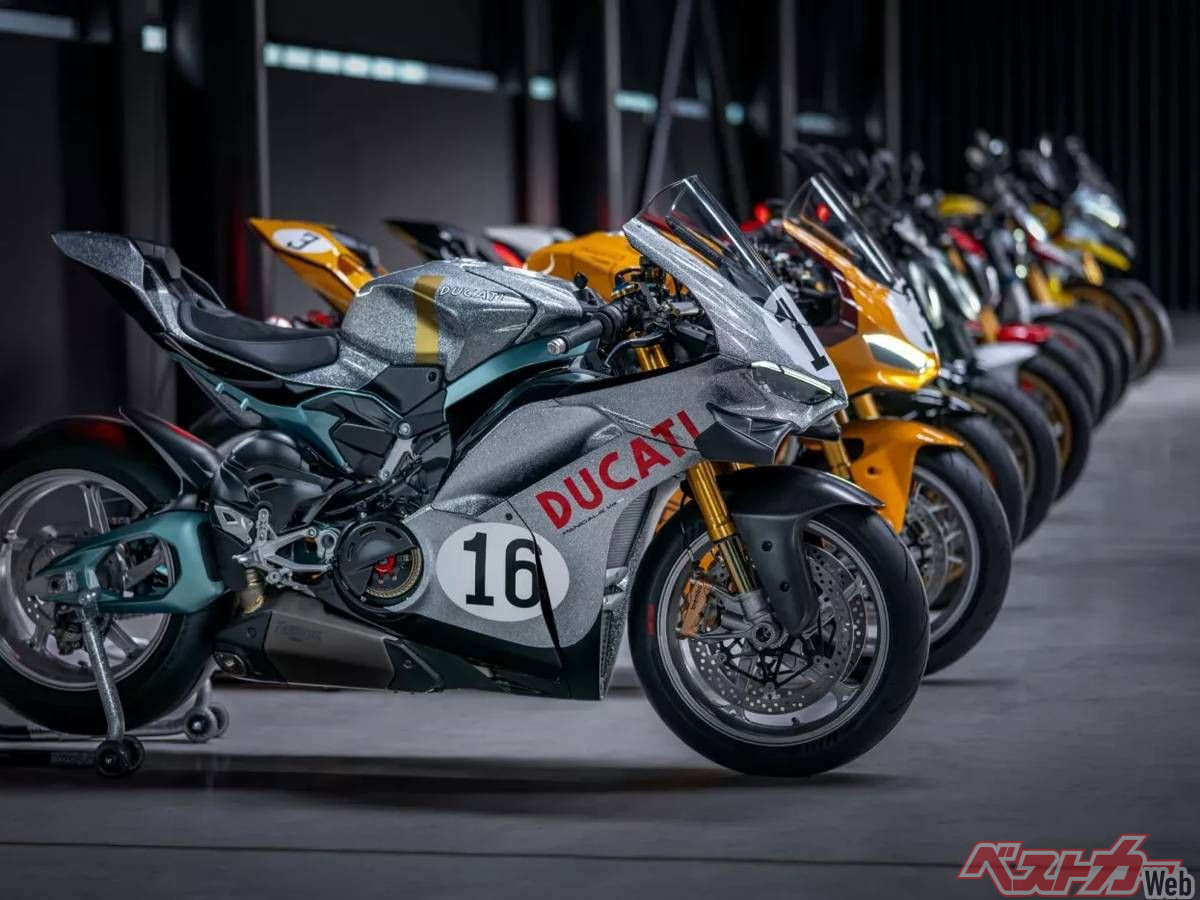 美品 DUCATI ドカティ ドゥカティ ウール ベスト ライダーベスト XL ドゥカティ100周年記念「Collezione 100」現行モデルが往年の名カラー