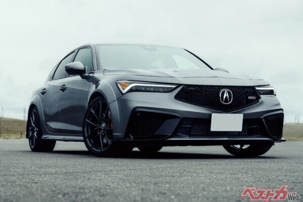 オーナーのyutoさんはホンダの正式輸入よりも先にインテグラを手に入れるほどの生粋のインテ好き！
