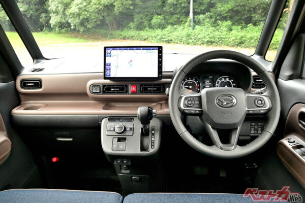 小回りが利くうえボンネットの先が見えやすく車両感覚をつかみやすい
