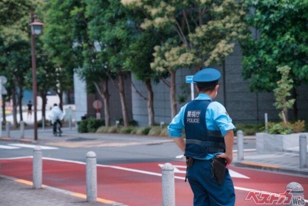 黄色い線で自転車を抜いたら違反!? 自転車「青切符時代」にクルマ乗りが絶対知るべき新ルール