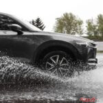 梅雨シーズン到来!! フロントガラスもタイヤも今すぐ確認したい！ 雨の日ドライブを快適にする方法とは