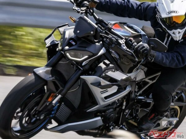【試乗】210馬力のハイパーネイキッド「M1000Ｒ」インプレ！ 「M」の称号を冠したその実力とは？