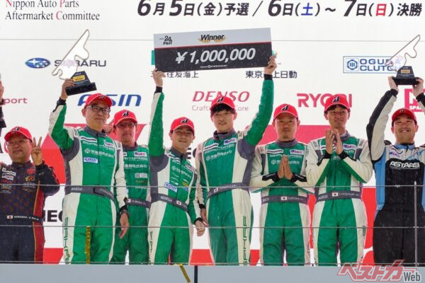 ついに悲願のクラス初優勝。「公団ちゃん」の勝利は建設業界はもちろん、栄建設本社のある北海道にも勇気を与えてくれる