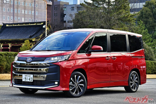 下取り価格は変動するため、長い納車待ちの間に大幅に下落することもあるので要注意