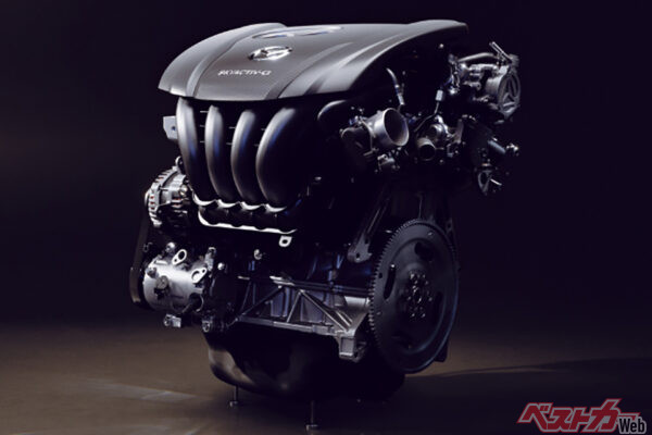 FFのMT車に搭載されるe-SKYACTIV G 2.0。発進加速がいい