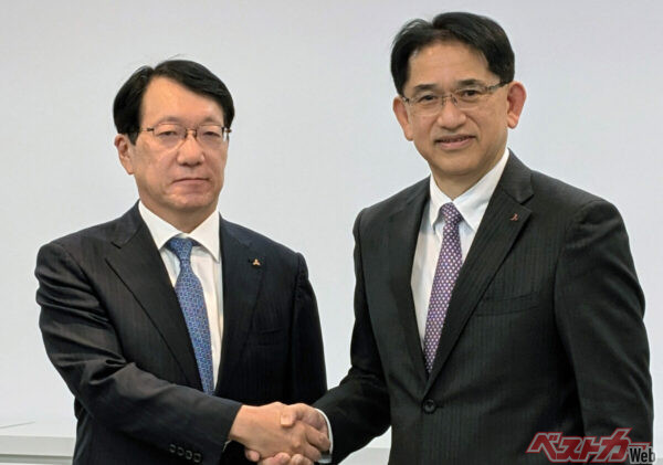 2026年5月29日、三菱自動車の中期経営計画「中長期ビジョン」が発表された。その時の加藤隆雄CEO（写真左）と岸浦恵介COO（同右）