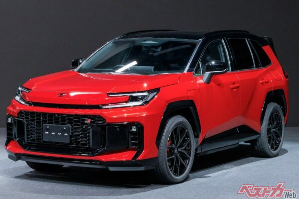 納期の差はデカい!!　でもカローラクロスとRAV4ならどっち!?