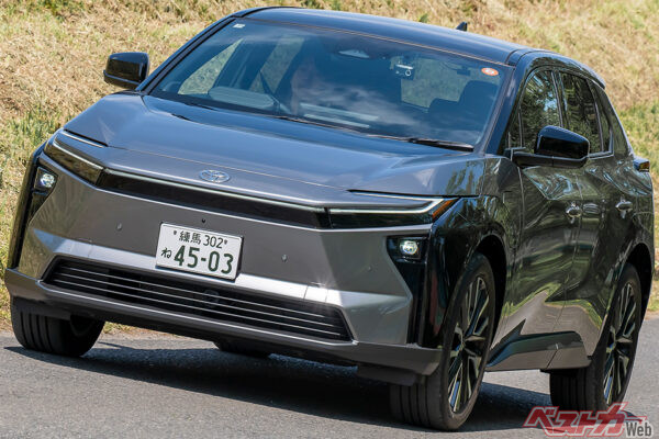 航続距離700km級!? 最大70万円値下げも実施！ トヨタ「bZ4X」は買いなのか本音評価