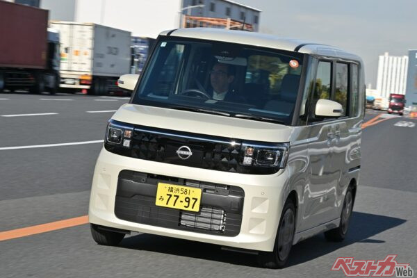 ルークスのXグレードは200万円切りで、Sグレードとの価格差は小さいにもかかわらず機能も多い（2026年6月時点）