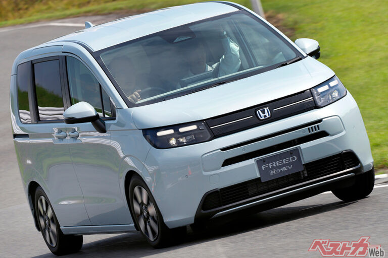 シエンタより3列目は快適!! でも2列目がちょっと残念!? ホンダ「フリード」の長所と短所