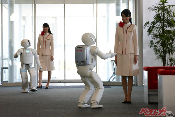 アシモ復活!? ホンダがヒト型ロボット市場へ再参入！