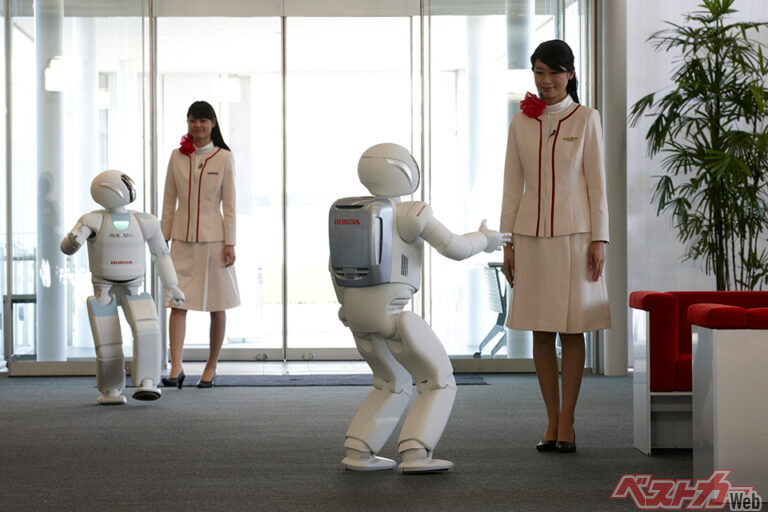 アシモ復活!? ホンダがヒト型ロボット市場へ再参入！