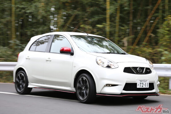 日産 マーチ ニスモS(2013年登場)。レスポンスに優れた116psの1.5L+5MTを搭載する