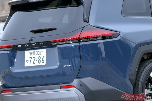 新型RAV4の乗り味はレクサス級の仕上がり!!　でも実燃費ではガックシな結果が……