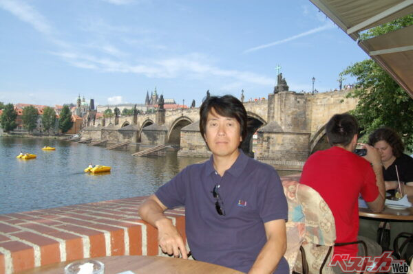 2006年マツダモーターヨーロッパ副社長時代はドイツに駐在。これはプラハを旅行した時の写真