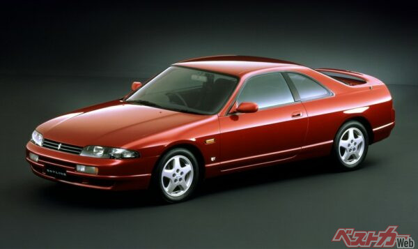 R33型スカイラインGTSのフロントスタイル