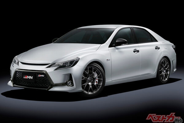 エンジン:2GR-FSE(3.5L・V6)最高出力:318ps WLTCモード燃費:― 中古車相場:総額530万~680万円