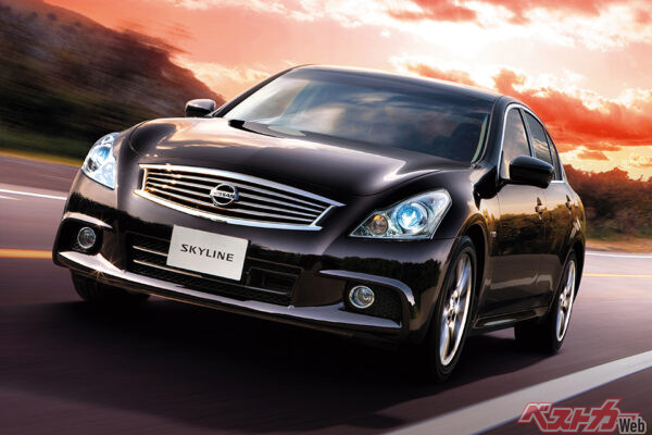エンジン:VQ37VHR(3.7L・V6)最高出力:333ps JC08モード燃費:9.4km/L 中古車相場:総額80万~150万円