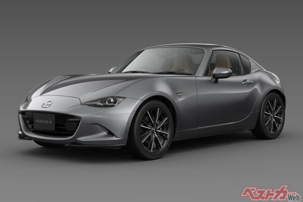 2L直4、最高出力184ps／最大トルク20.9kgm　新車価格：379.61万～430.87万円