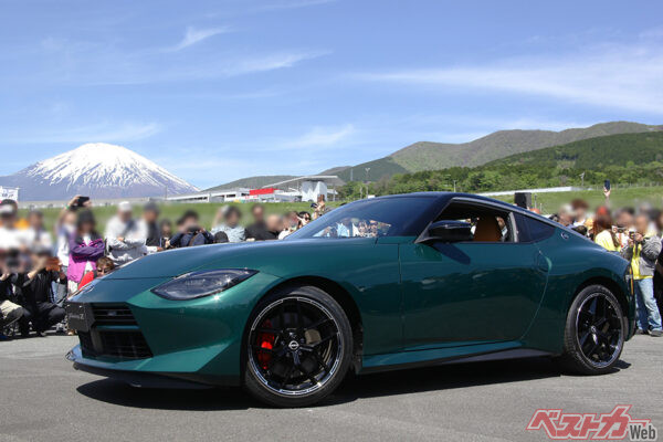 マイナーチェンジを受けて登場する日産 フェアレディZ。2026年夏発売予定