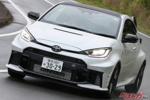 「バララ!!!!」音が気持ちいい!! GRヤリスとGRカローラがさらに熟成！ 2026年モデルで分かった違いとは
