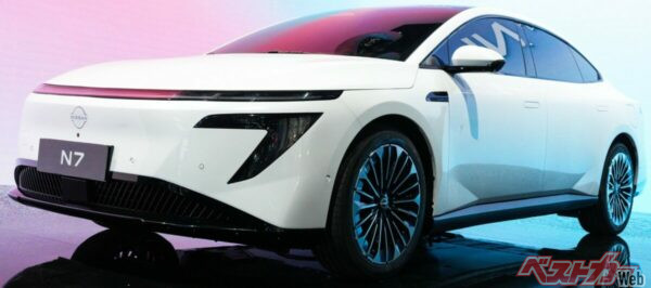 「N7」のターゲットユーザーは若いファミリー層。日産によると、購入者の多くが35歳以下だという