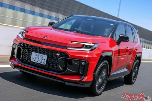 トヨタにおける走りやスポーティなイメージを担うGRブランドなだけあって、新型RAV4も通常のグレードとは一線を画す味付けになっている