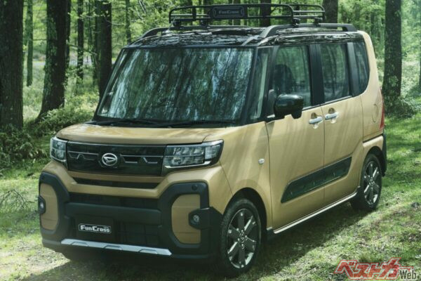 9万3500円差ならターボ推し!? タント ファンクロスを買うならNAかターボか