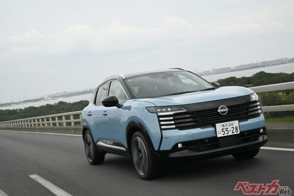 e-POWERや走りの質の向上は走り出してみてすぐに感じられるほど。その心地よさはヴェゼルに対し圧倒的な差をつけている