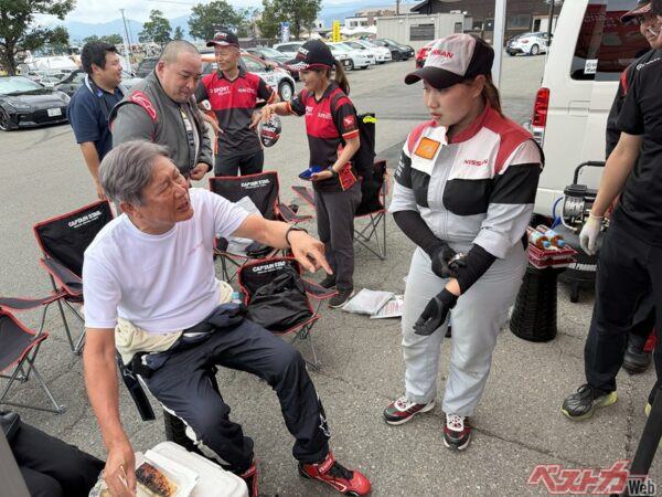 国沢さんは次代にクルマの楽しさを伝えようとしている。その姿こそまさに「親方」だ