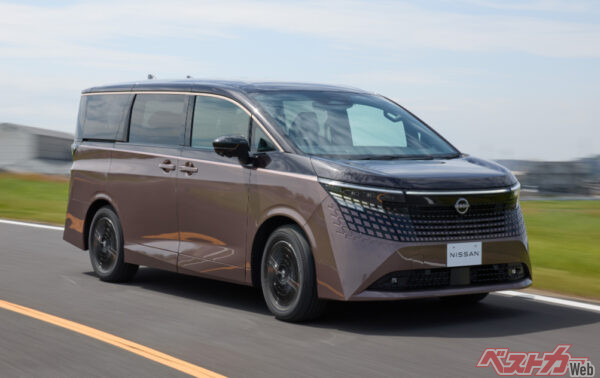 新型エルグランド最大の特徴は「走り」。乗るとすげえいいです