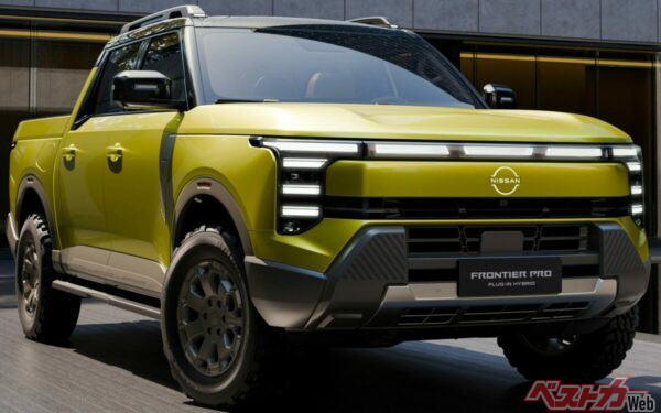 中国で登場した新型「フロンティアプロPHEV」。フロントには3連シグネチャーLEDライトが備わる