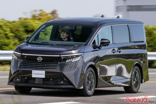 870万円でも納得!! 実車を見た瞬間「カッケェ……!!」新型エルグランド納車速報！ オーナーが選んだ仕様と第一印象は？