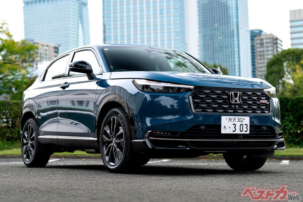 第3位のホンダ ヴェゼル（2万6374台）。価格：299万8600～396万8800円　納期……ガソリン：1～2カ月／e:HEV：1～3カ月