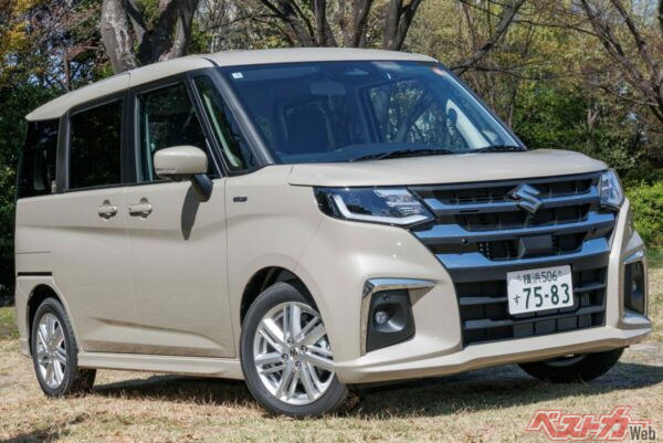 両側電動スライドドアは必要か!? スズキ ソリオ ハイブリッドMXとMZの装備差を考える