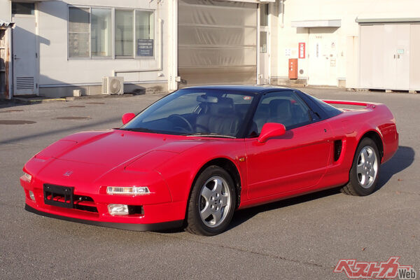 一般の中古市場で購入した走行約6万キロ超のNSXをレストアしている