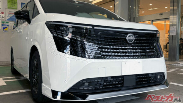新型エルグランドを実際に買った!! アルファードに挑める“3つの勝ち筋”とは