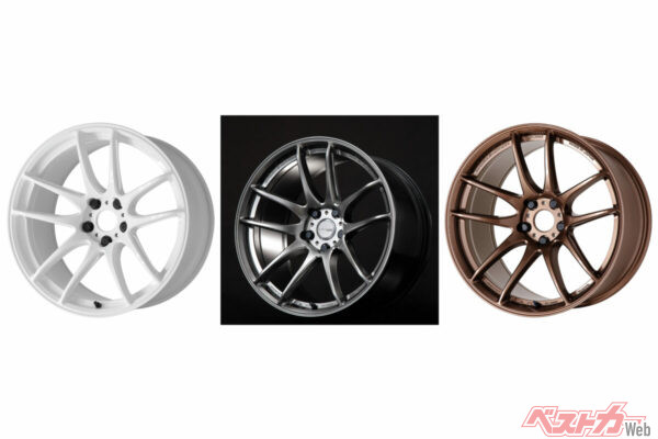 左からアイスホワイト、グロウガンメタ、アームドチタン