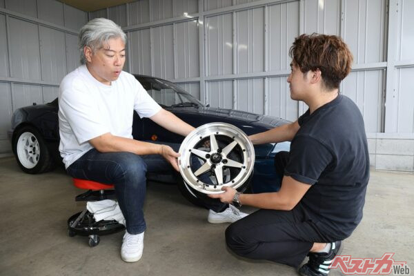 「いつもお世話になっているお礼です！」とその心意気はまるで後輩の鑑！　でもよく知識をつけて選ばないとせっかくのおくりものも台無しに